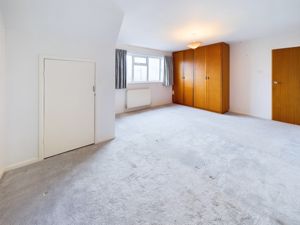 Bedroom- click for photo gallery